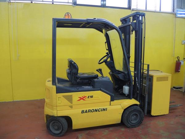 15#4084 Carrello elevatore OM XE 18 in vendita - foto 3