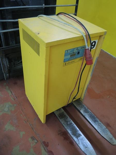 15#4084 Carrello elevatore OM XE 18 in vendita - foto 13