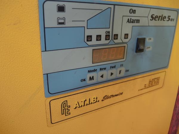 15#4084 Carrello elevatore OM XE 18 in vendita - foto 14