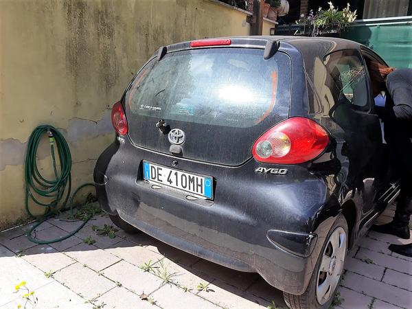 TOYOTA AYGO BATTERIA SCARICA