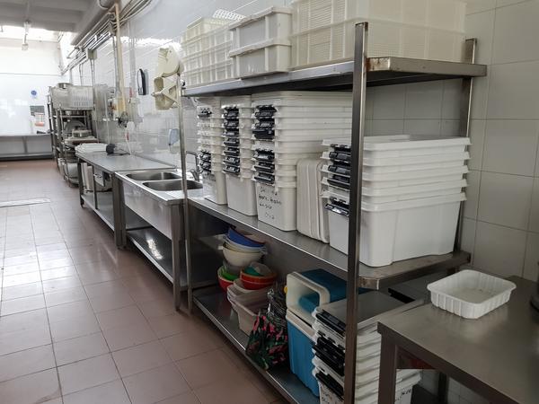 6#4092 Attrezzature per cucine industriali e scaffalatura in vendita - foto 1