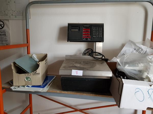 7#4092 Banco frigo per alimenti e bilance in vendita - foto 33