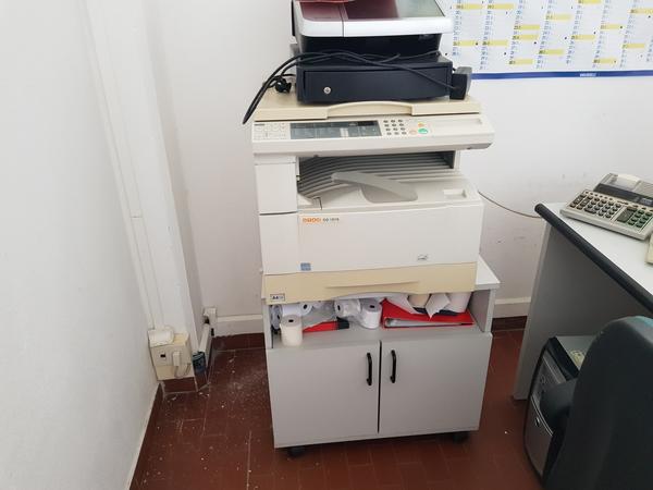 8#4092 Impianto di video sorveglianza e arredi uffici in vendita - foto 5