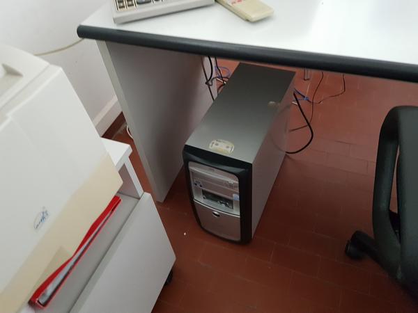 8#4092 Impianto di video sorveglianza e arredi uffici in vendita - foto 9