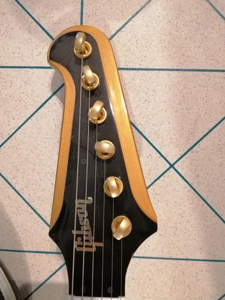 25#4096 Chitarra elettrica Gibson Firebird in vendita - foto 3