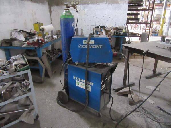 Macchine per saldare in vendita