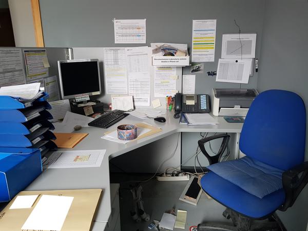 1#4103 Arredi e attrezzature da ufficio in vendita - foto 1