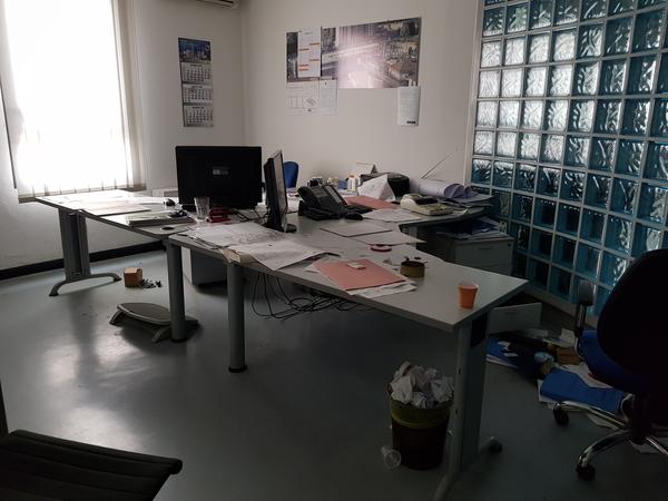 1#4103 Arredi e attrezzature da ufficio in vendita - foto 21