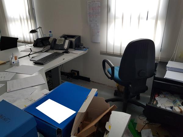 1#4103 Arredi e attrezzature da ufficio in vendita - foto 29