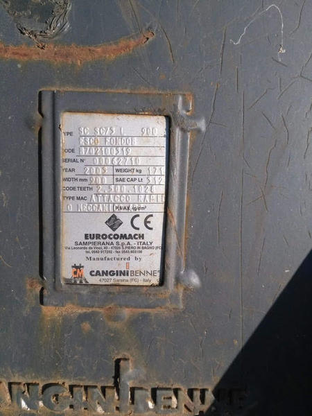 6#4107 Benna per escavatore Cangini Benne SC73L900 in vendita - foto 2