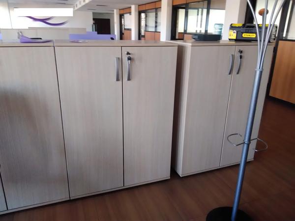 6#4108 Armadietto in legno con chiusura a chiave in vendita - foto 1