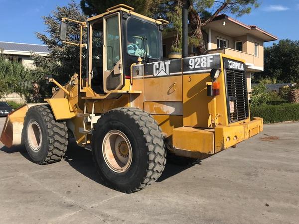 2#4109 Pala gommata Caterpillar 928F in vendita - foto 5