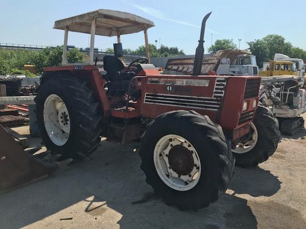 6#4109 Trattore agricolo Fiat 100/90 in vendita - foto 2