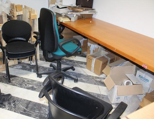 1#4119 Attrezzatura e arredo da ufficio in vendita - foto 21