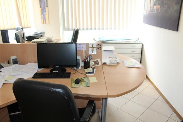 1#4119 Attrezzatura e arredo da ufficio in vendita - foto 28