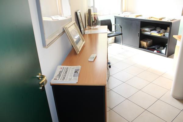 1#4119 Attrezzatura e arredo da ufficio in vendita - foto 32