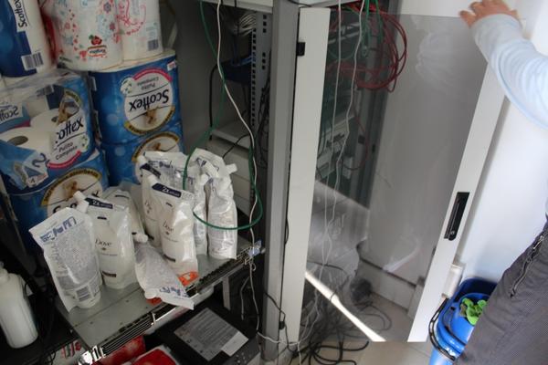 1#4119 Attrezzatura e arredo da ufficio in vendita - foto 47