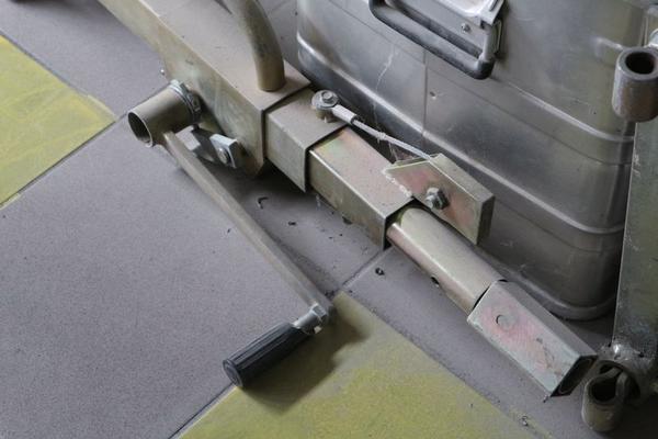 1#4127 Carrello elevatore Hyster 2.0 e autocarro Ford Transit in vendita - foto 178