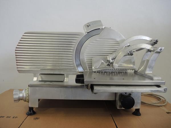 54#4128 Affettatrice Marwell 350 in vendita - foto 1