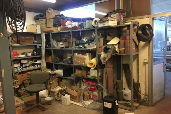 1#4130 Cessione di azienda dedita alla produzione e vendita di allestimenti per locali commerciali in vendita - foto 42