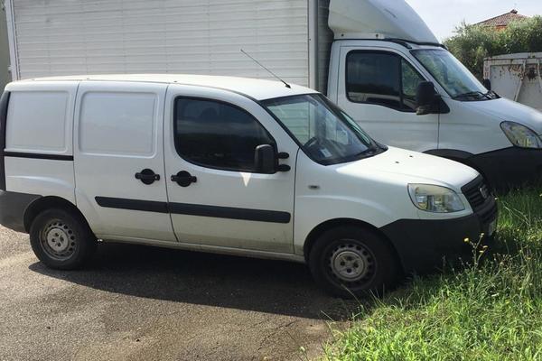 1#4130 Cessione di azienda dedita alla produzione e vendita di allestimenti per locali commerciali in vendita - foto 72