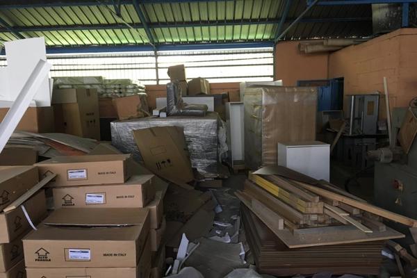 1#4130 Cessione di azienda dedita alla produzione e vendita di allestimenti per locali commerciali in vendita - foto 83