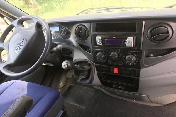 1#4130 Cessione di azienda dedita alla produzione e vendita di allestimenti per locali commerciali in vendita - foto 90