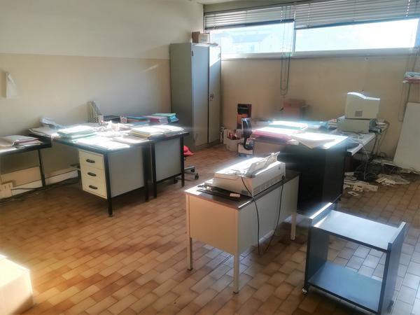 3#4131 Arredi ufficio e campate scaffalature in vendita - foto 6