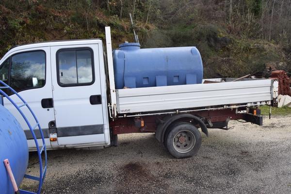 3#4132 Furgone cassonato Iveco Daily in vendita - foto 2