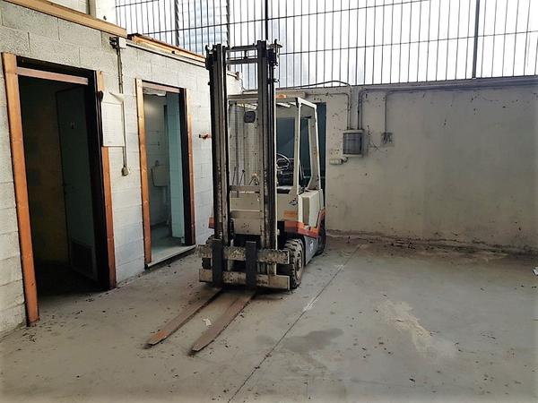 Carrelli elevatori in vendita