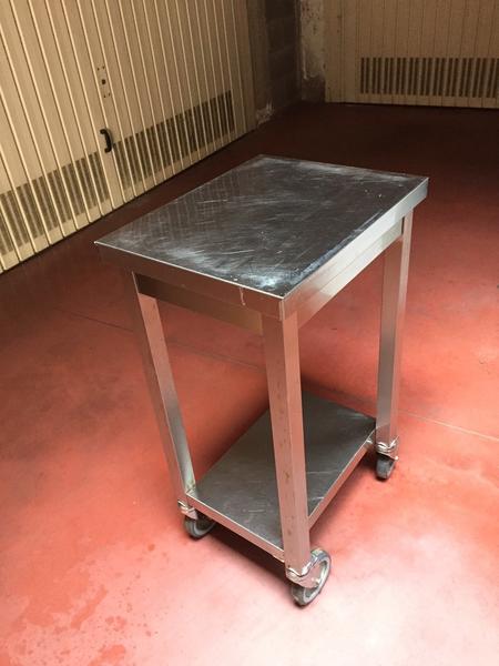 19#4135 Carrello inox ruote in vendita - foto 1