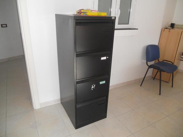 8#4136 Arredi ufficio in vendita - foto 3
