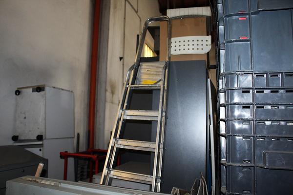 2#4137 Arredi ufficio e cavalletti in vendita - foto 13