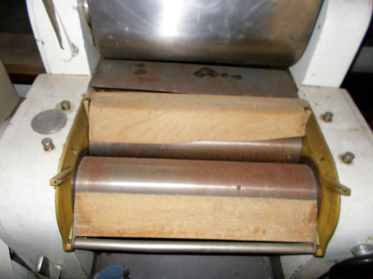 Lot Dominioni kneader / dough sheeter