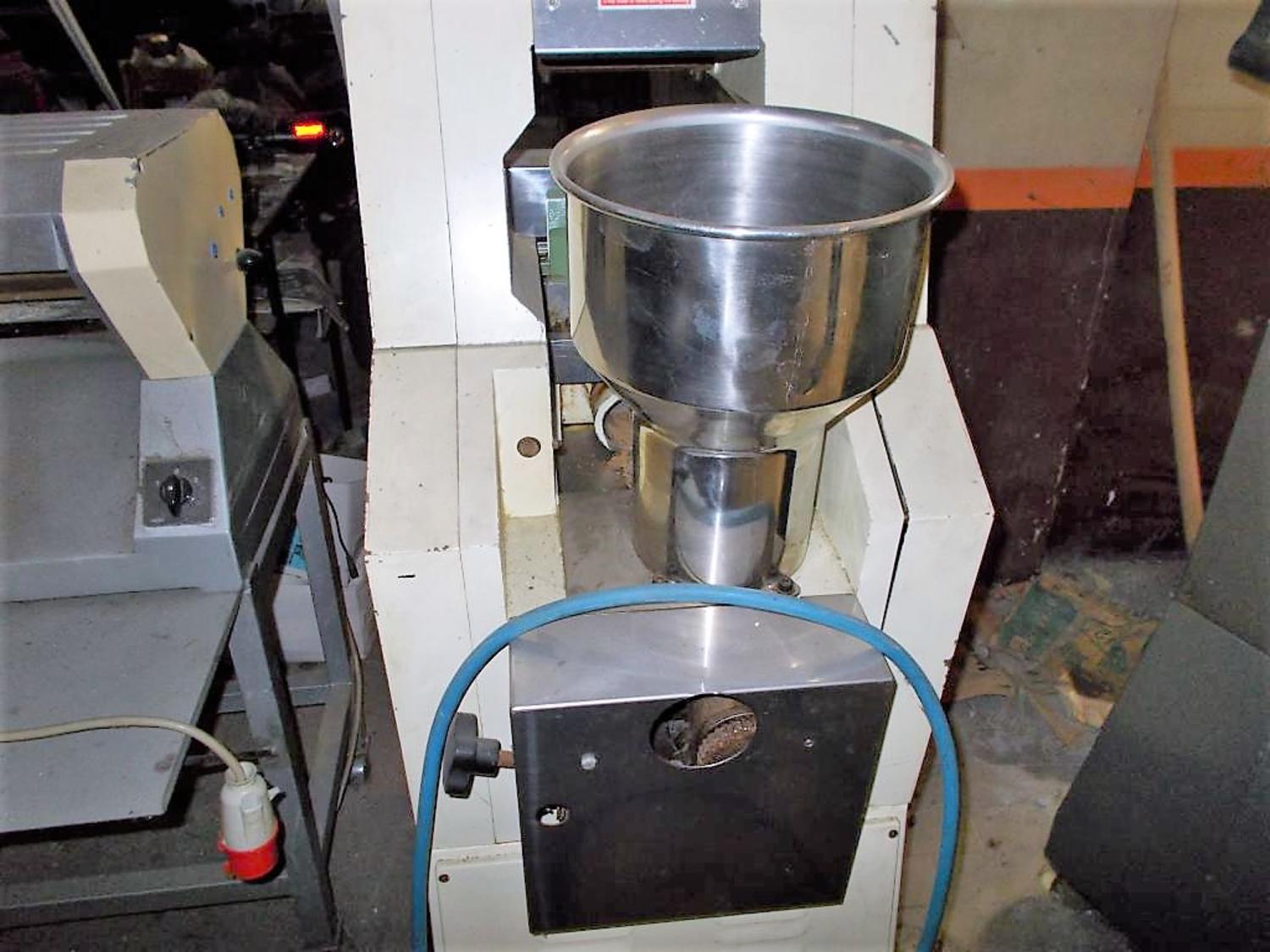 Lot Ravioli machines