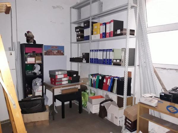1#4139 Arredamento per negozio e da ufficio in vendita - foto 33