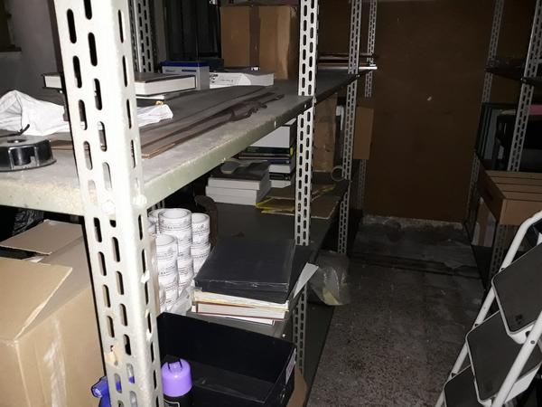 1#4139 Arredamento per negozio e da ufficio in vendita - foto 34