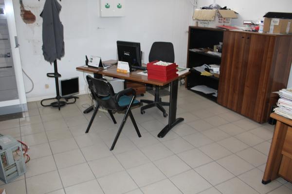 11#4140 Attrezzatura ufficio e materiale da stampa in vendita - foto 57