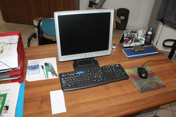 11#4140 Attrezzatura ufficio e materiale da stampa in vendita - foto 61