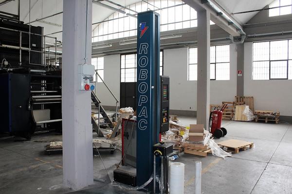 9#4140 Transpallet e avvolgitore Robopac in vendita - foto 2