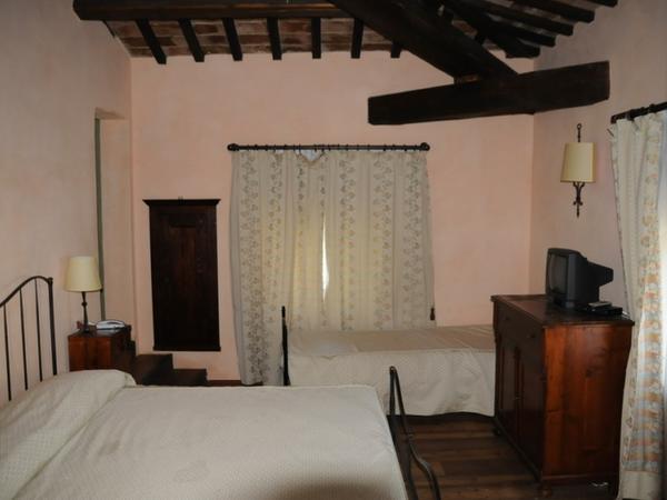1#4154 Quota di partecipazione del 90% del capitale di Albergo ristorante Al Piano Srl in vendita - foto 70