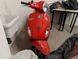 Motociclo Vespa Ferrari 125 - Lotto 1 (Asta 4159)