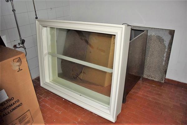 1#4160 Macchina per gelato Laboshok e arredi ufficio in vendita - foto 123