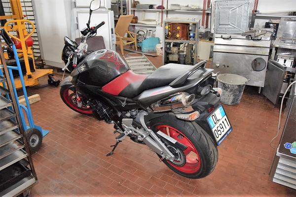 2#4160 Motociclo Suzuki 600 in vendita - foto 1