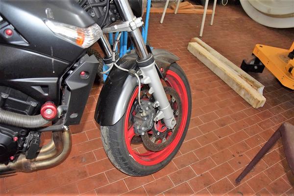 2#4160 Motociclo Suzuki 600 in vendita - foto 3