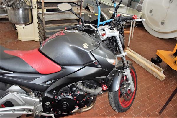 2#4160 Motociclo Suzuki 600 in vendita - foto 4