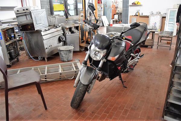 2#4160 Motociclo Suzuki 600 in vendita - foto 8