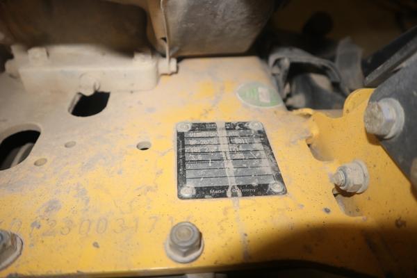1#4166 Piastra battente Bomag e arredi ufficio in vendita - foto 9