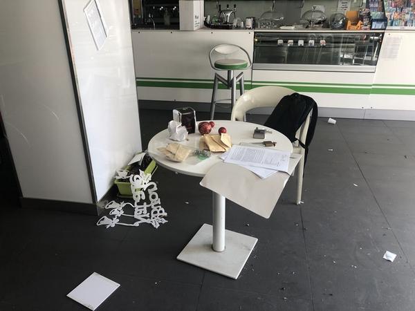 2#4168 Arredi e attrezzature per bar in vendita - foto 4