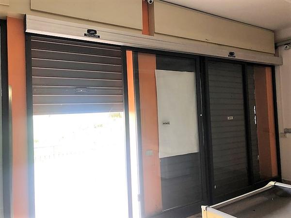 1#4169 Arredi ed attrezzature per mini market in vendita - foto 74